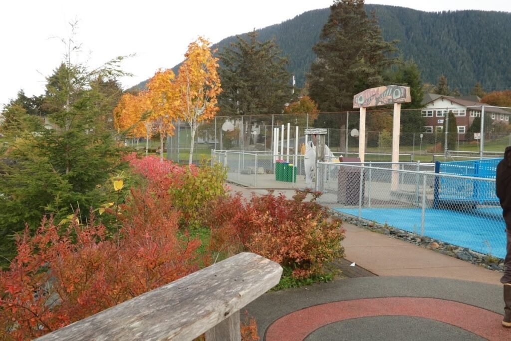 Cescent Harbor Park Sitka Pickleball Courts near me, pickleball Sitka, pickleball near me