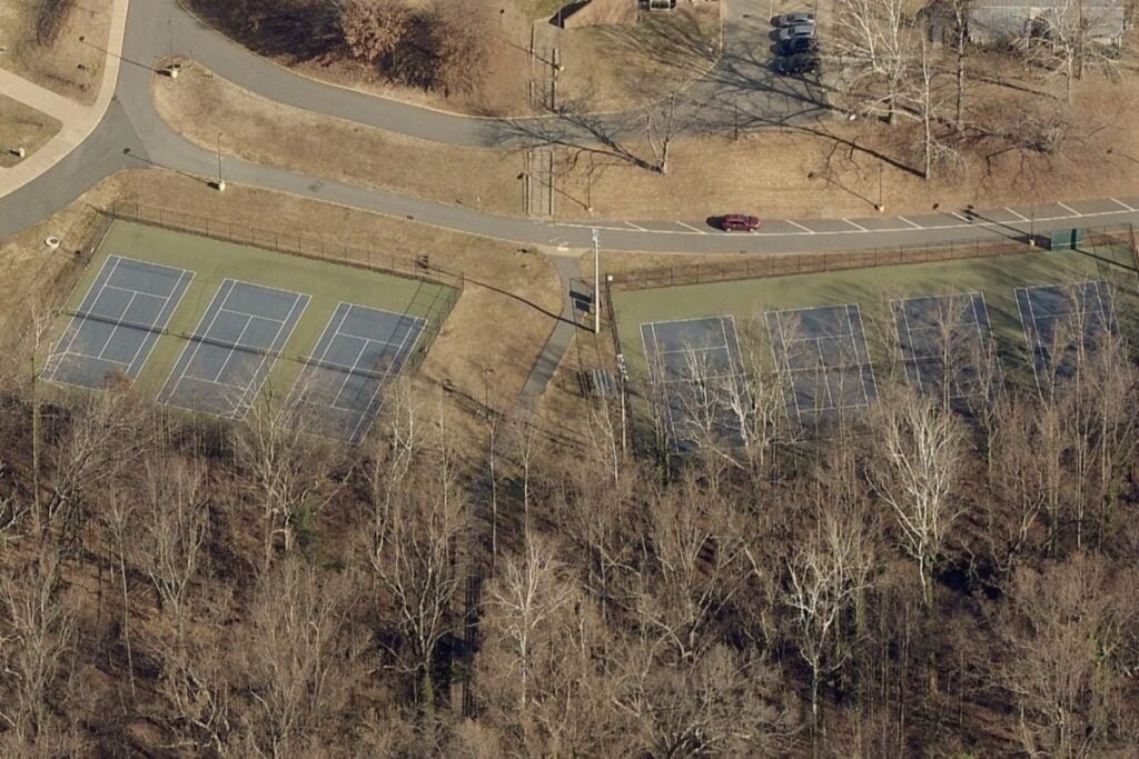 Charlottesville High School Charlottesville Pickleball Courts near me, pickleball Charlottesville, pickleball near me