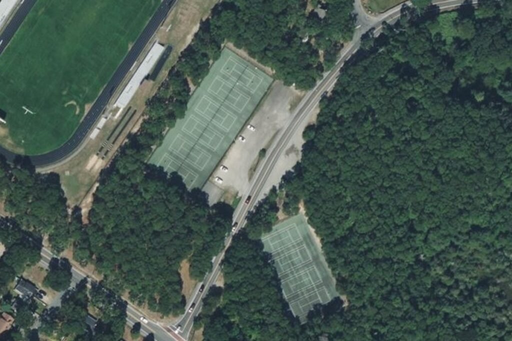 Dennis-Yarmouth Regional High School South Yarmouth Pickleball Courts near me, pickleball South Yarmouth, pickleball near me