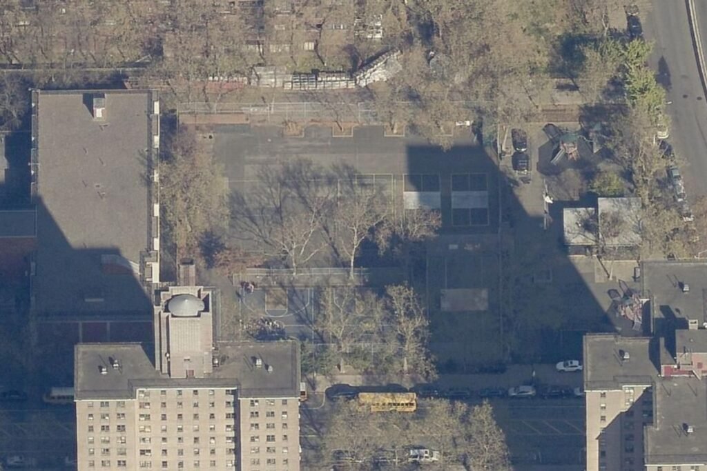 East River Playground New York Pickleball Courts near me, pickleball New York, pickleball near me