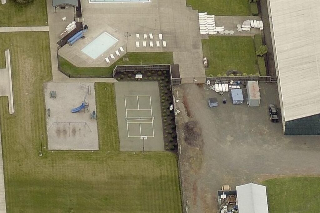 Eugene Swim & Tennis Club Eugene Pickleball Courts near me, pickleball Eugene, pickleball near me