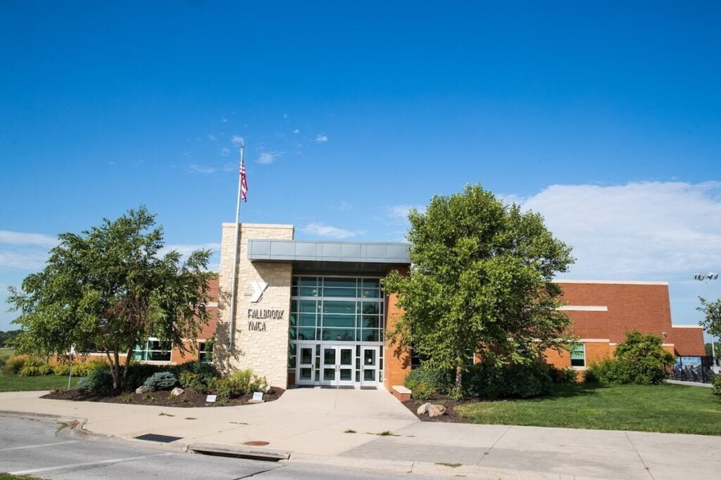 Fallbrook YMCA Lincoln Pickleball Courts near me, pickleball Lincoln, pickleball near me