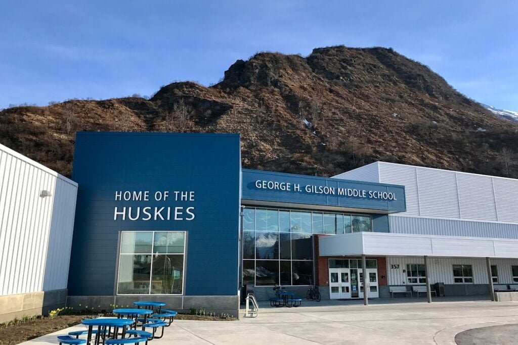 George H Gilson Middle School Valdez Pickleball Courts near me, pickleball Valdez, pickleball near me