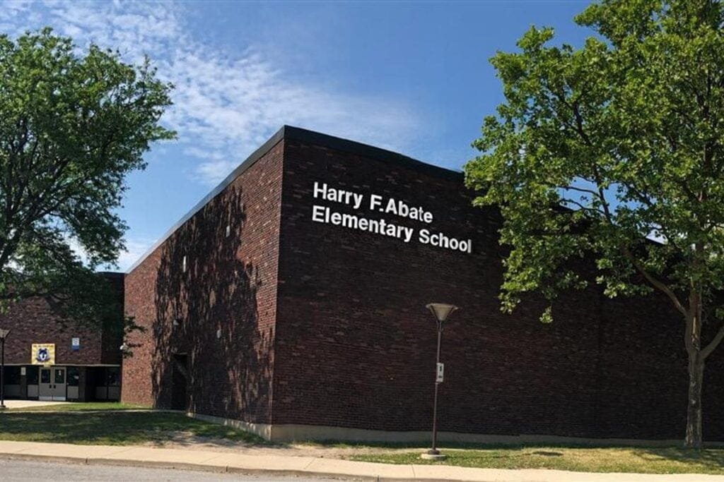 Harry F Abate Elementary School Niagara Falls Pickleball Courts near me, pickleball Niagara Falls, pickleball near me