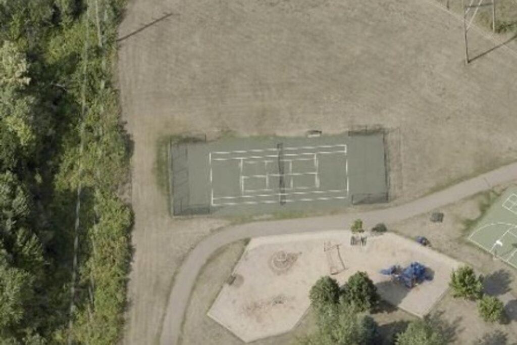 Highlands Park Elk River Pickleball Courts near me, pickleball Elk River, pickleball near me