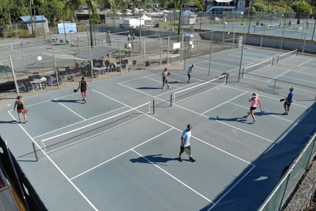 Holua Racquet and Paddle Center Kalaoa Pickleball Courts near me, pickleball Kalaoa, pickleball near me