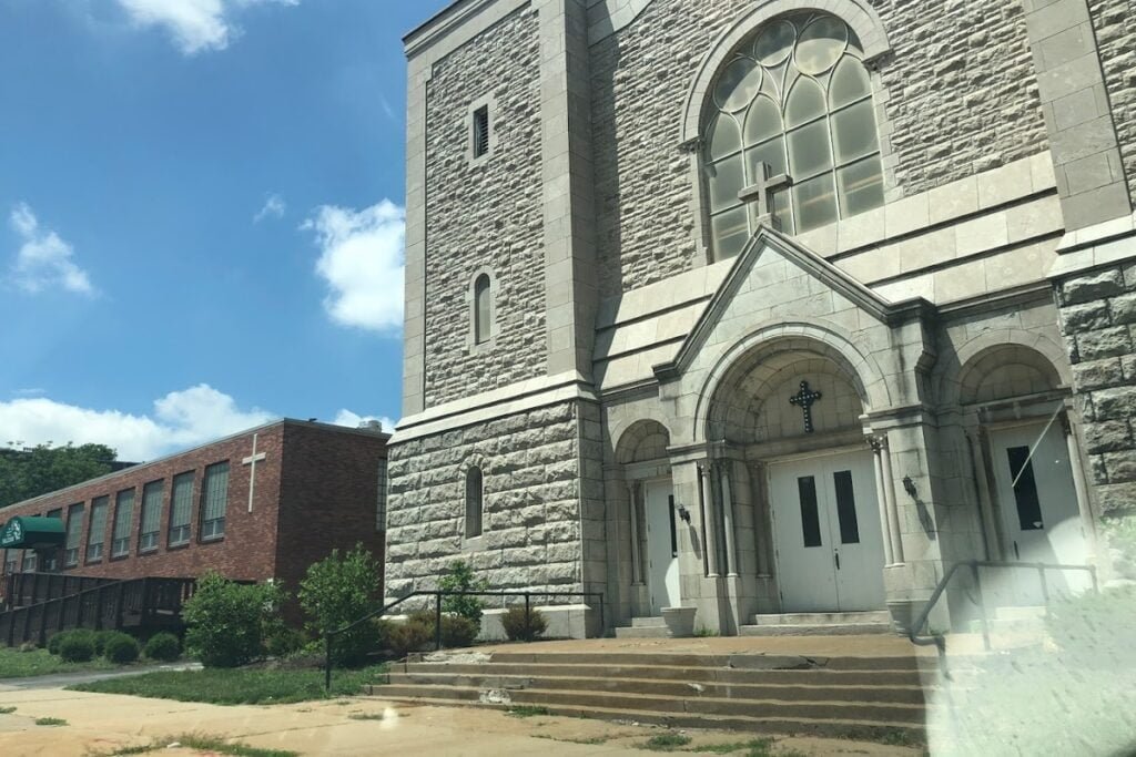 Hope Leadership Academy Kansas City Pickleball Courts near me, pickleball Kansas City, pickleball near me