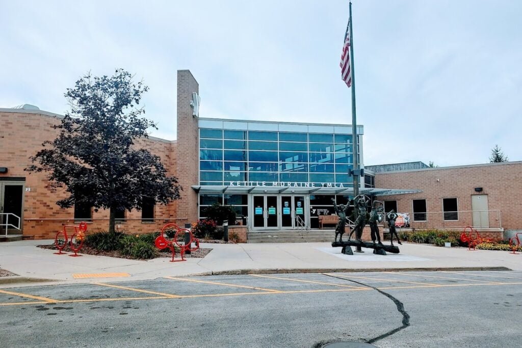 Kettle Moraine YMCA West Bend Pickleball Courts near me, pickleball West Bend, pickleball near me