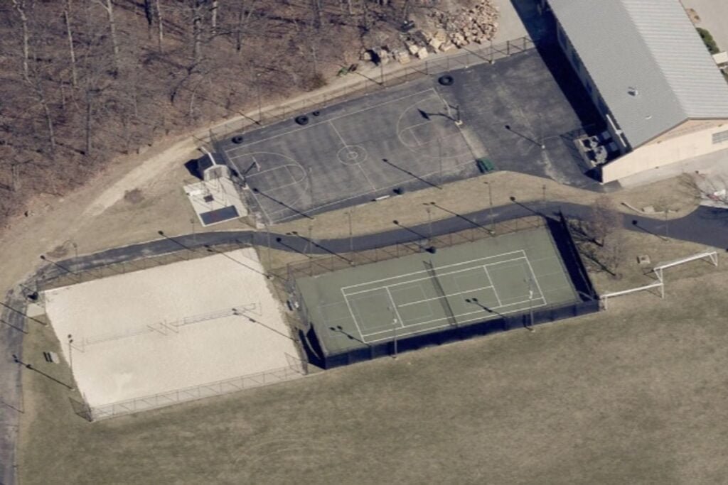 Logan University Chesterfield Pickleball Courts near me, pickleball Chesterfield, pickleball near me