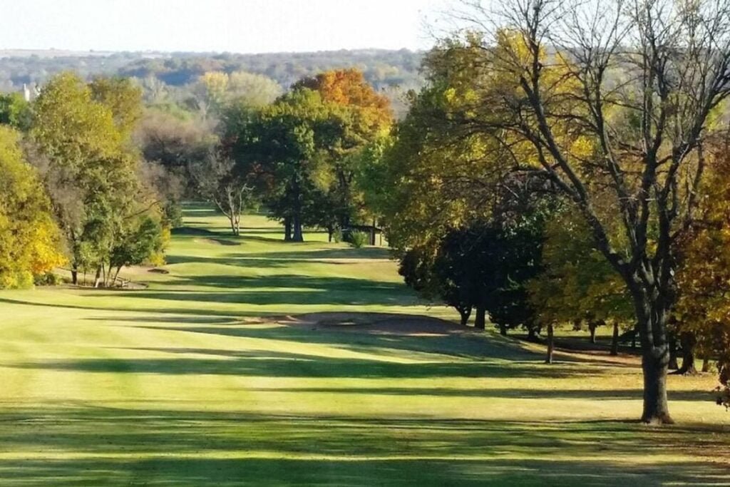 Ponca City Country Club Ponca City Pickleball Courts near me, pickleball Ponca City, pickleball near me