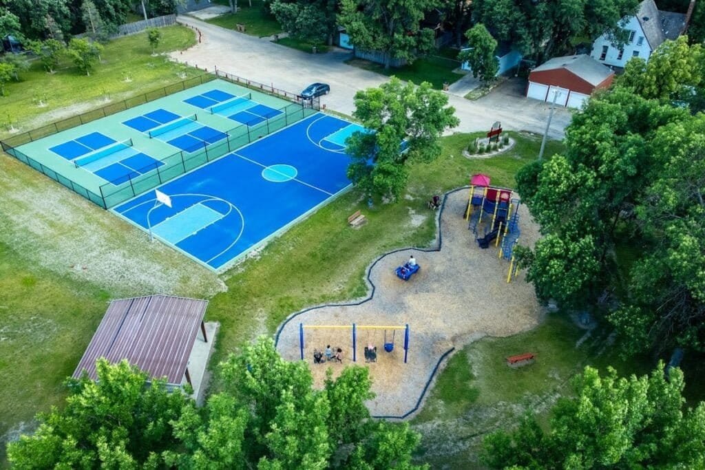 Riverside Park - Minot Minot Pickleball Courts near me, pickleball Minot, pickleball near me