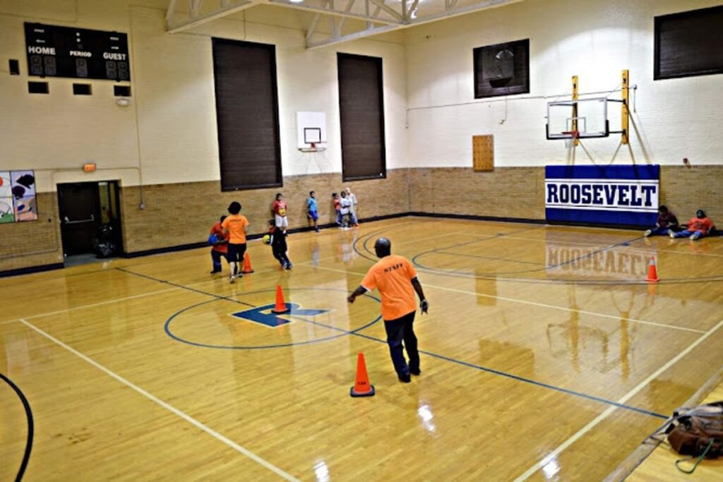 Roosevelt Neighborhood Center Charleston Pickleball Courts near me, pickleball Charleston, pickleball near me