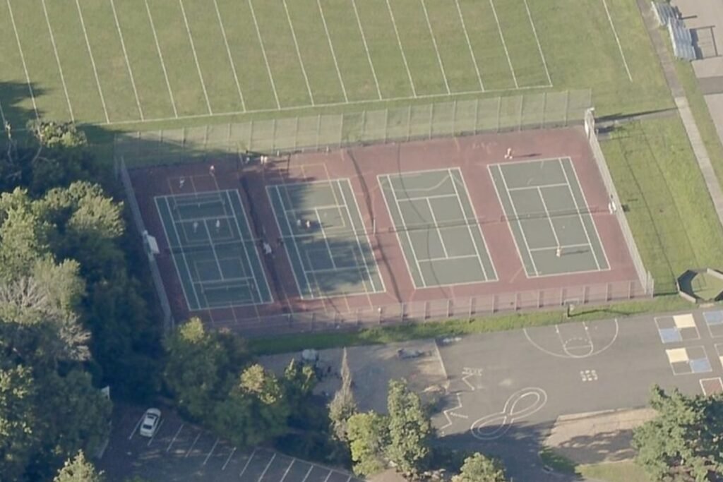 Saugatuck Elementary Westport Pickleball Courts near me, pickleball Westport, pickleball near me