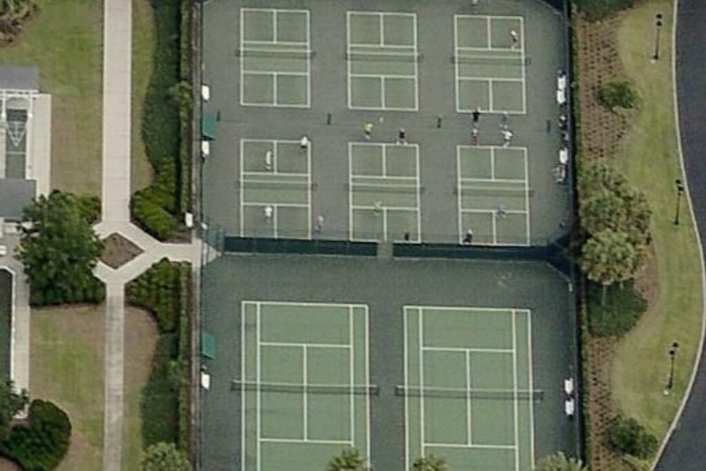 Sterling Heights Pool & Recreation Center Lady Lake Pickleball Courts near me, pickleball Lady Lake, pickleball near me