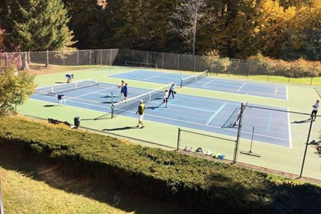 Vail Field Tennis and Pickleball Courts Woodstock Pickleball Courts near me, pickleball Woodstock, pickleball near me