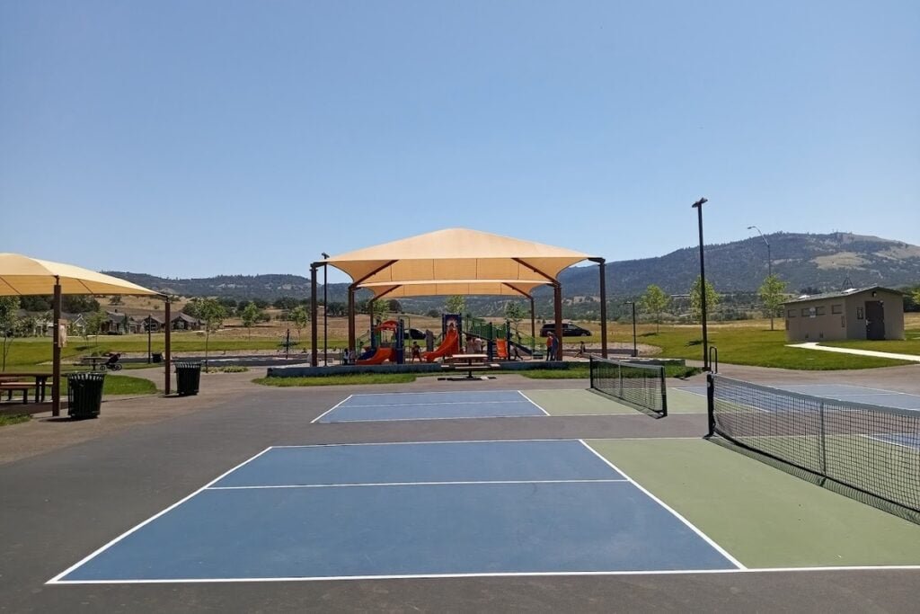 Village Center Park Medford Pickleball Courts near me, pickleball Medford, pickleball near me