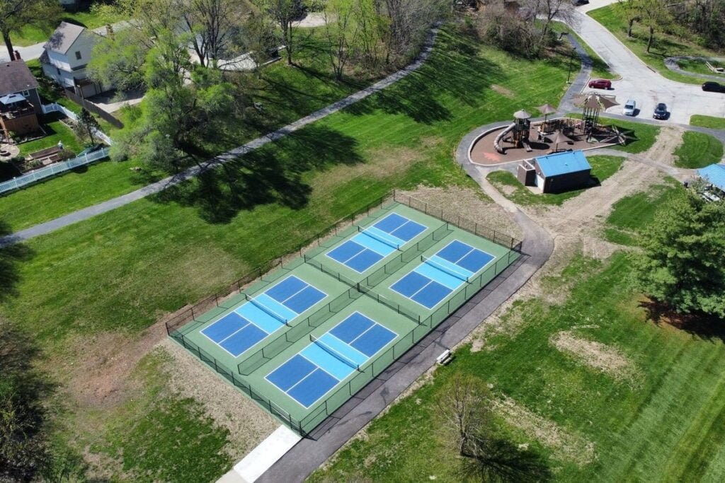 Ward Park Blue Springs Pickleball Courts near me, pickleball Blue Springs, pickleball near me