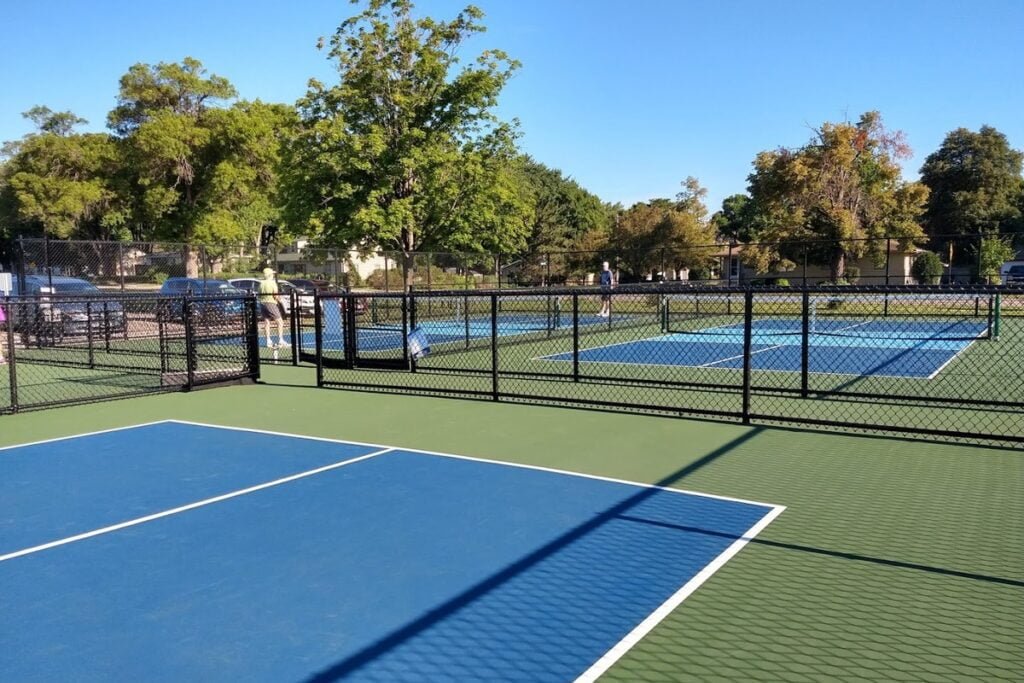 Westwood Play Fields Minneapolis Pickleball Courts near me, pickleball Minneapolis, pickleball near me