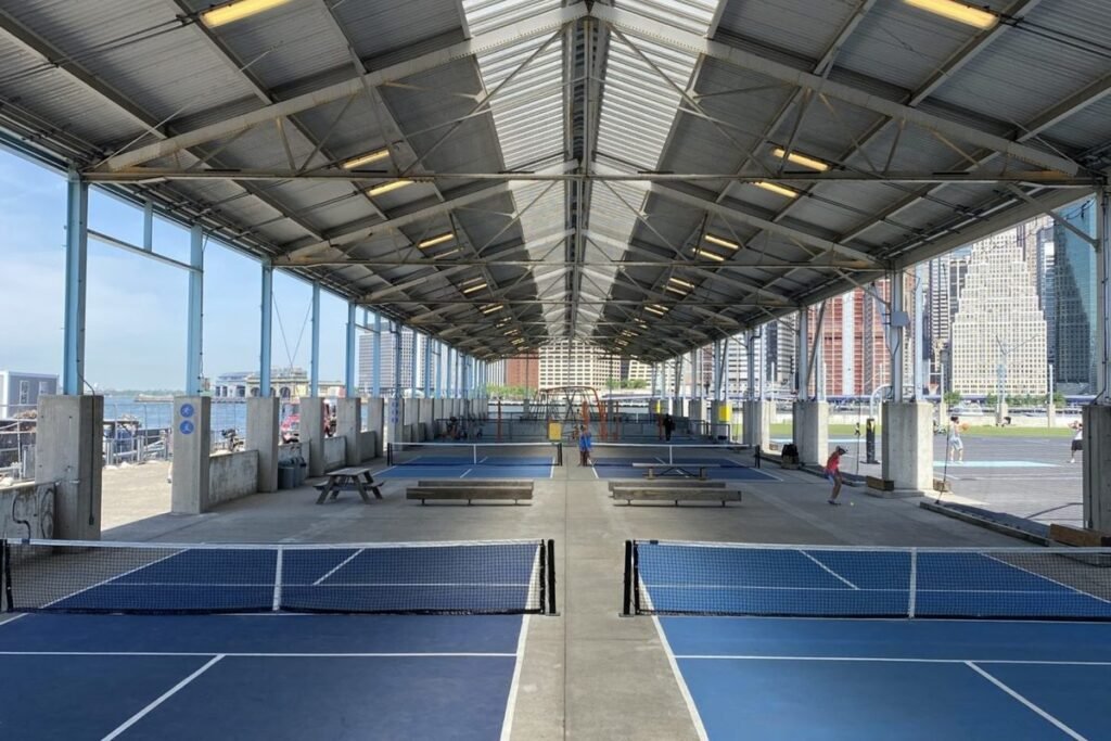 Brooklyn Bridge Park Pier 2 New York Pickleball Courts near me, pickleball New York, pickleball near me