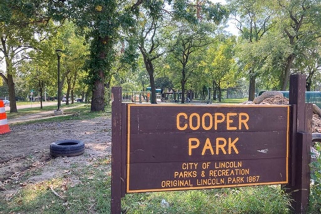 Cooper Park Lincoln Pickleball Courts near me, pickleball Lincoln, pickleball near me