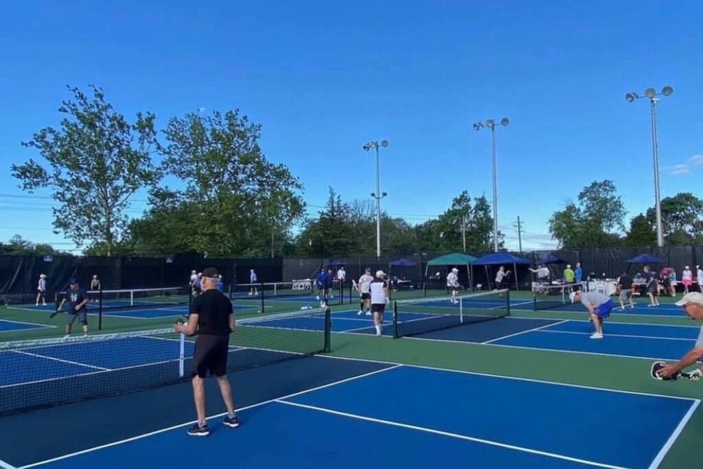 DuPont Country Club Wilmington Pickleball Courts near me, pickleball Wilmington, pickleball near me