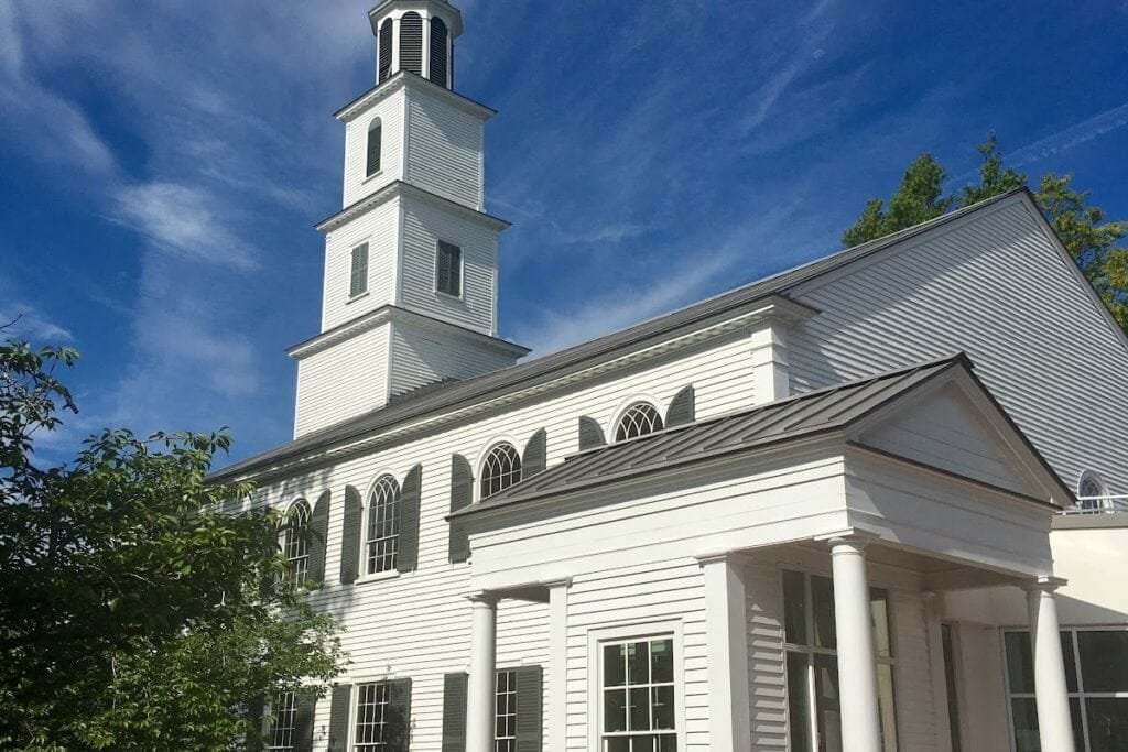 First Presbyterian Church New Bern Pickleball Courts near me, pickleball New Bern, pickleball near me