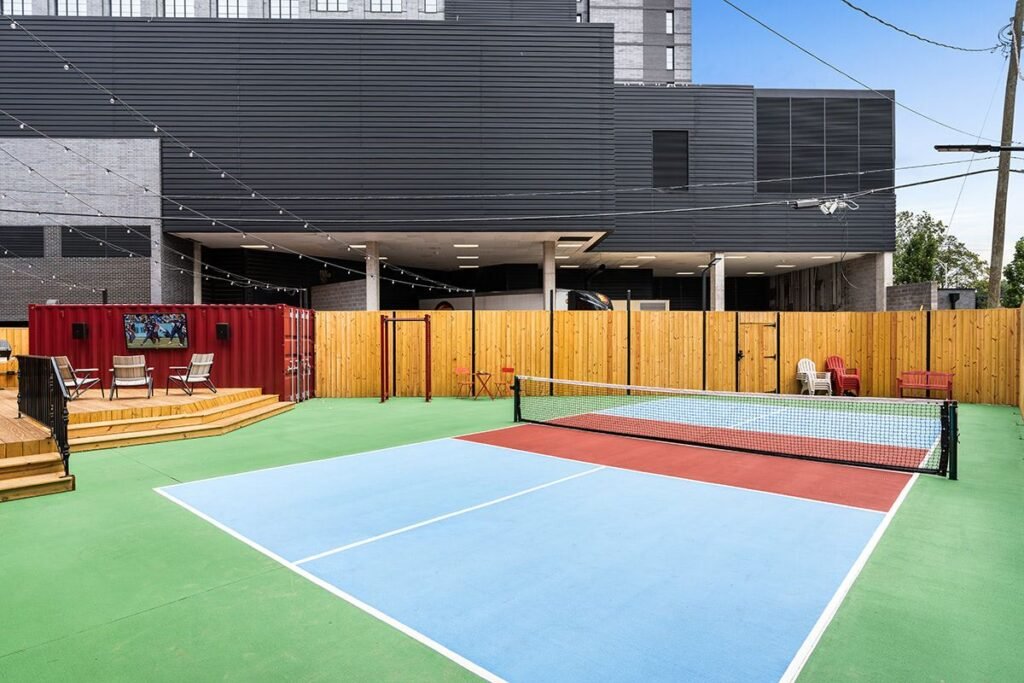 FlyghtHouse Nashville Pickleball Courts near me, pickleball Nashville, pickleball near me