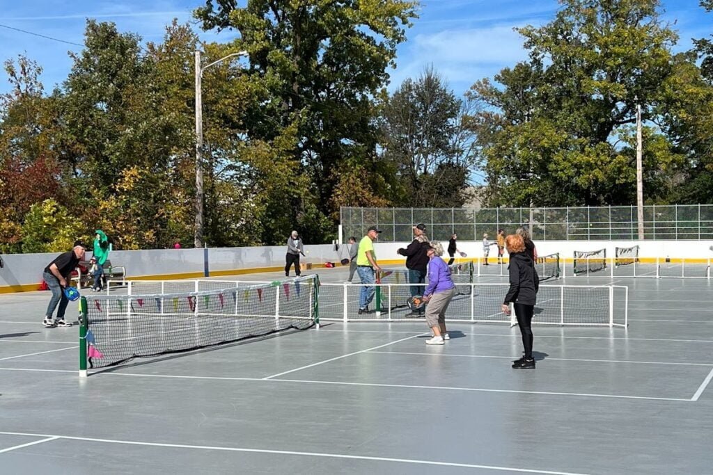 Hockey Rink Aitkin Pickleball Courts near me, pickleball Aitkin, pickleball near me