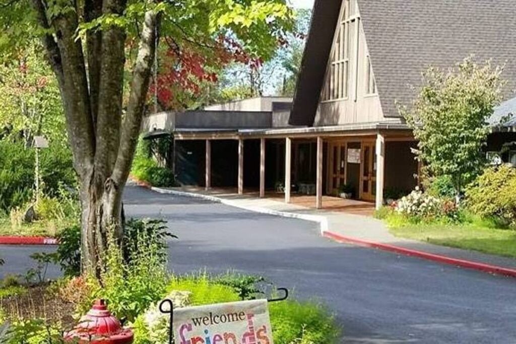 Lake Oswego United Methodist Church Lake Oswego Pickleball Courts near me, pickleball Lake Oswego, pickleball near me