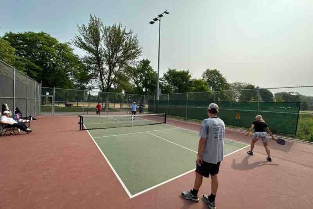 Laramie Park Skokie Pickleball Courts near me, pickleball Skokie, pickleball near me