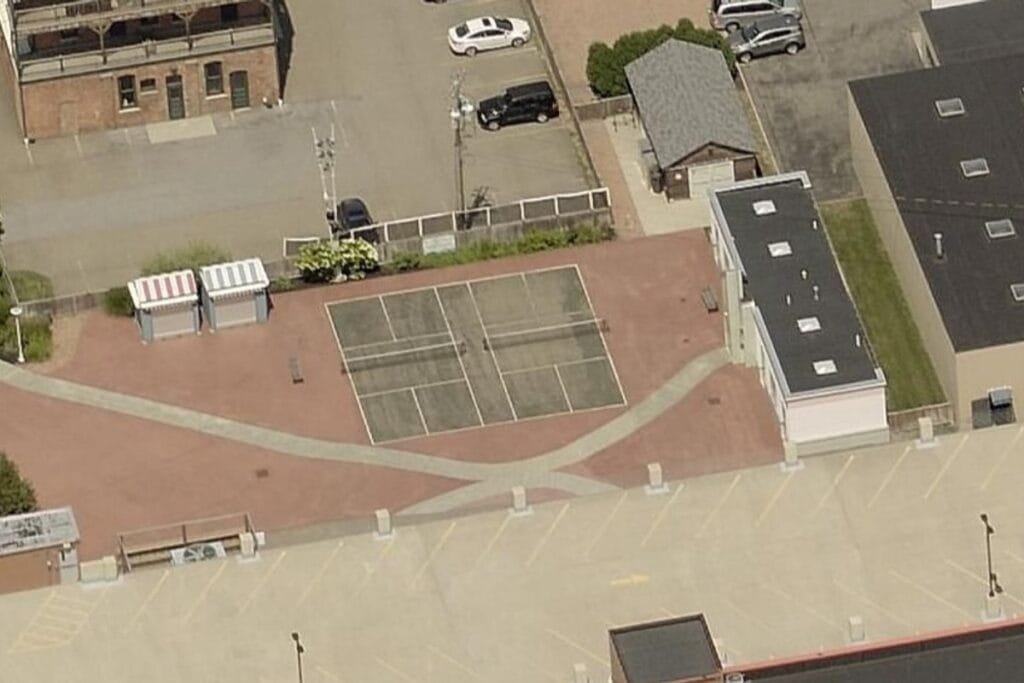 Larkin Square Buffalo Pickleball Courts near me, pickleball Buffalo, pickleball near me