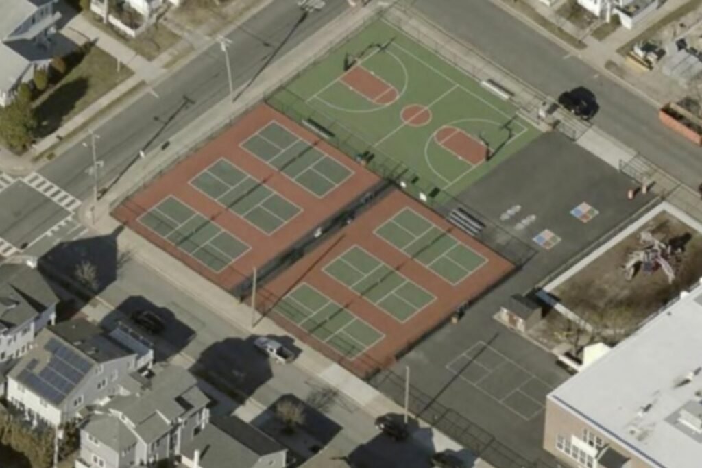 Margate Municipal Building Margate City Pickleball Courts near me, pickleball Margate City, pickleball near me