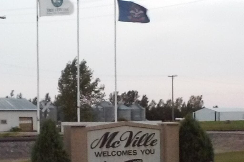 Mcville Auditorium Mcville Pickleball Courts near me, pickleball Mcville, pickleball near me