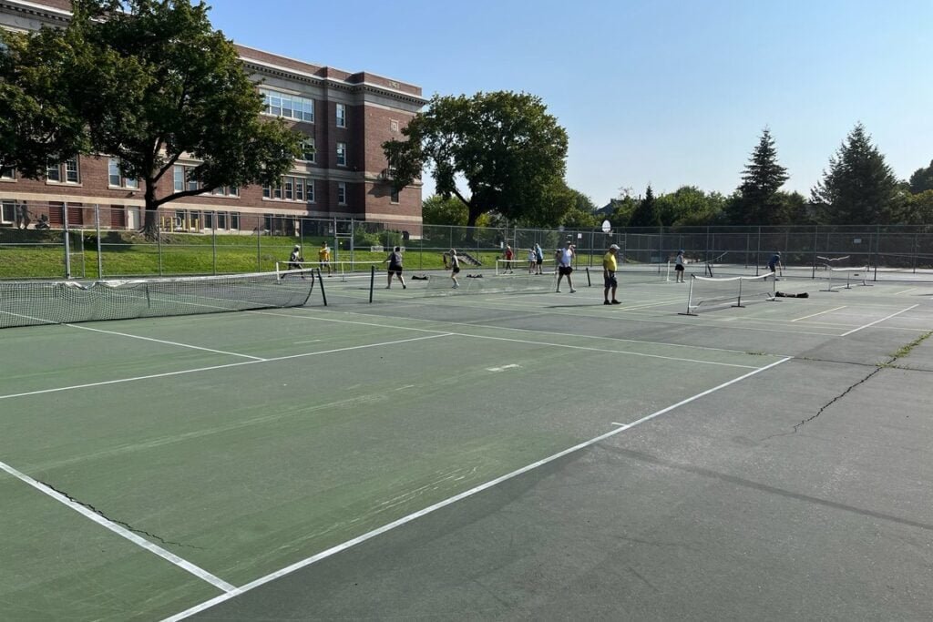 Nathan Bishop tennis courts Providence Pickleball Courts near me, pickleball Providence, pickleball near me