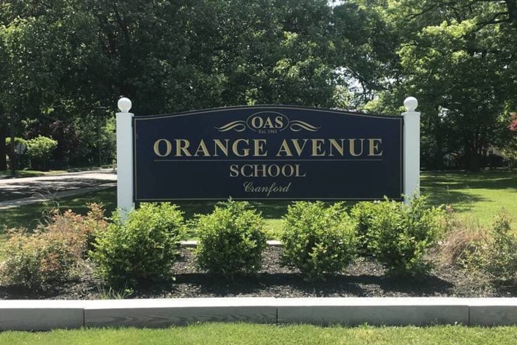 Orange Avenue Elementary School Milford Pickleball Courts near me, pickleball Milford, pickleball near me