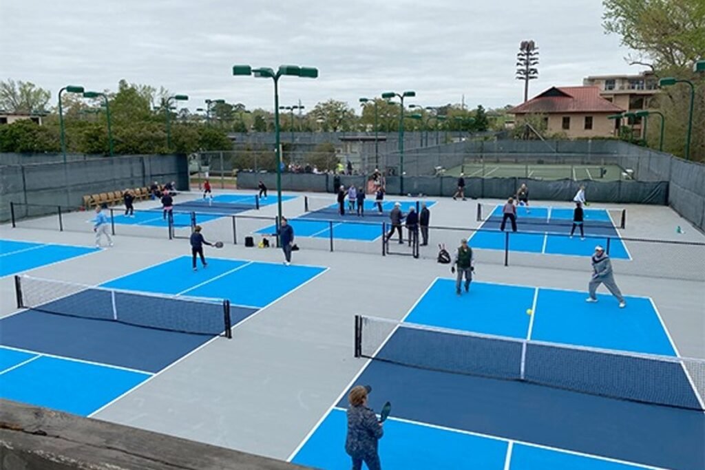 Red Lerille's Health & Racquet Club Lafayette Pickleball Courts near me, pickleball Lafayette, pickleball near me