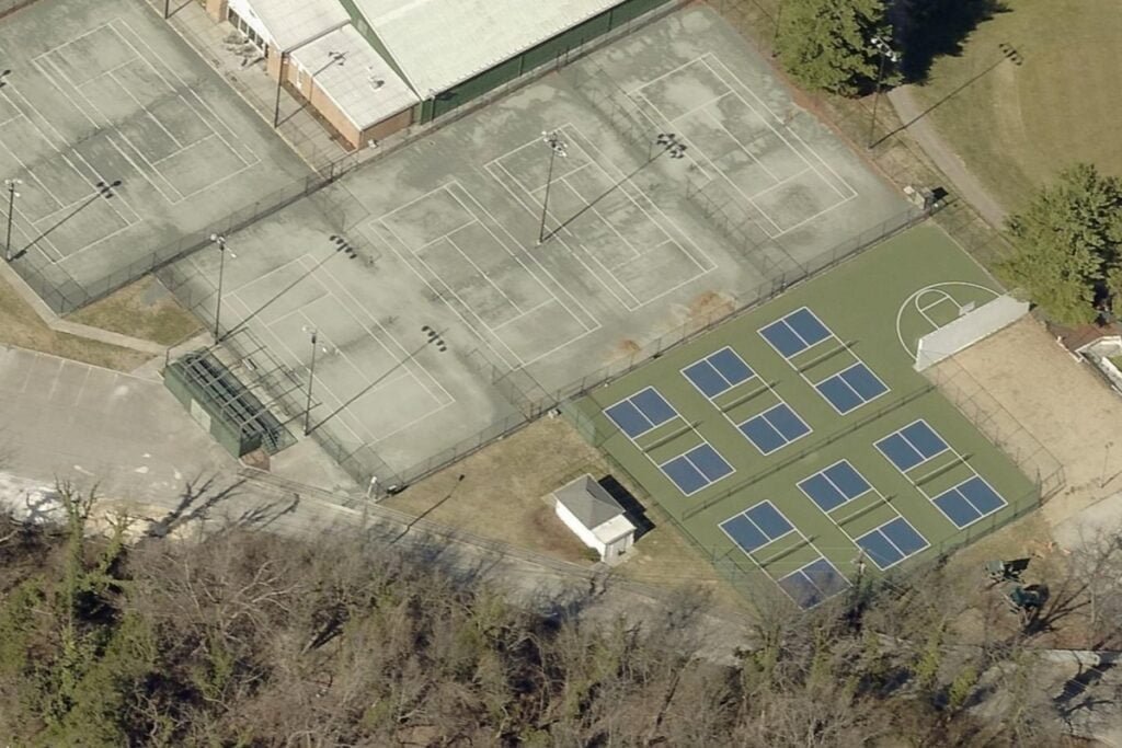 Roanoke Country Club Roanoke Pickleball Courts near me, pickleball Roanoke, pickleball near me