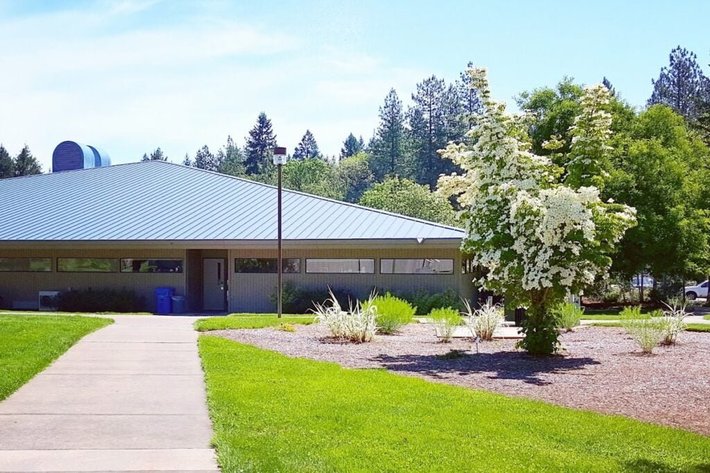 Rogue Community College Grants Pass Pickleball Courts near me, pickleball Grants Pass, pickleball near me