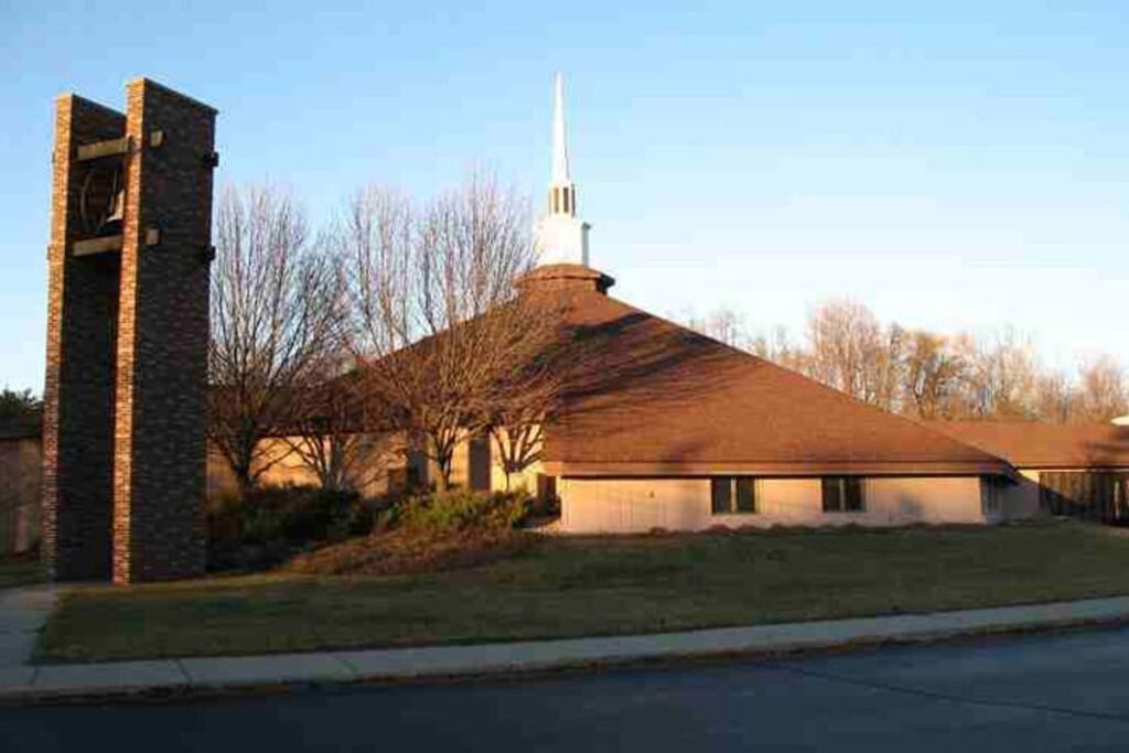 S.Haven-First Baptist Church South Haven Pickleball Courts near me, pickleball South Haven, pickleball near me