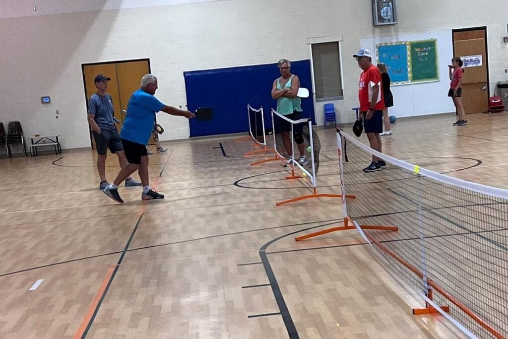 Schweitzer Methodist Church Springfield Pickleball Courts near me, pickleball Springfield, pickleball near me