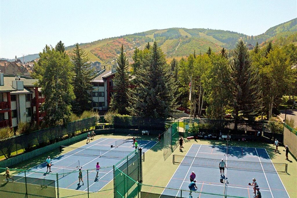 Snow FLower Condominium Complex Park City Pickleball Courts near me, pickleball Park City, pickleball near me