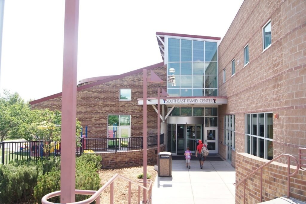 Southeast Armed Services YMCA Colorado Springs Pickleball Courts near me, pickleball Colorado Springs, pickleball near me