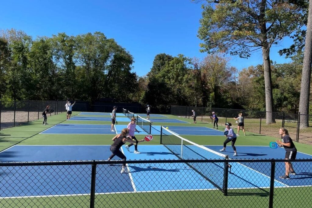 The Italian Center of Stamford Stamford Pickleball Courts near me, pickleball Stamford, pickleball near me