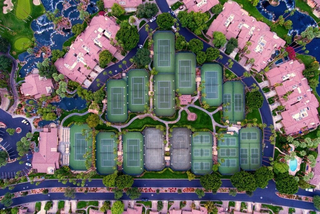 The Lakes Country Club Palm Desert Pickleball Courts near me, pickleball Palm Desert, pickleball near me