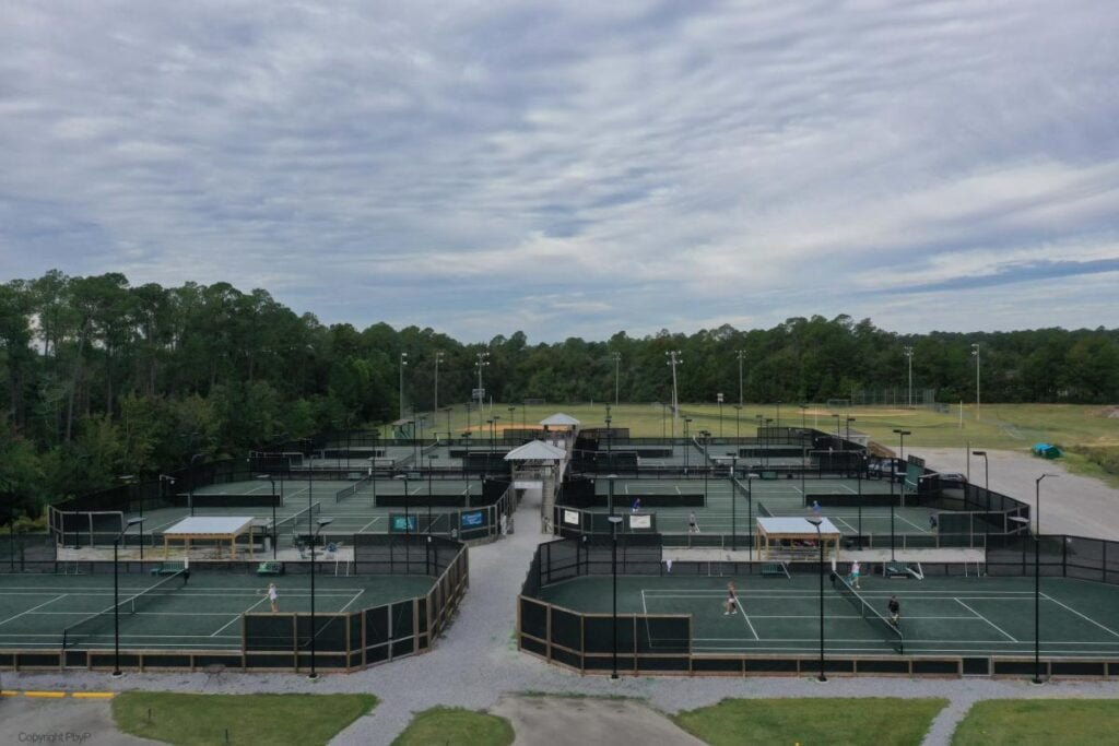 The Tennis Club at Diamondhead Diamondhead Pickleball Courts near me, pickleball Diamondhead, pickleball near me