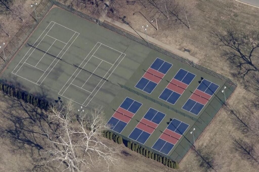 Willmore Park St Louis Pickleball Courts near me, pickleball St Louis, pickleball near me